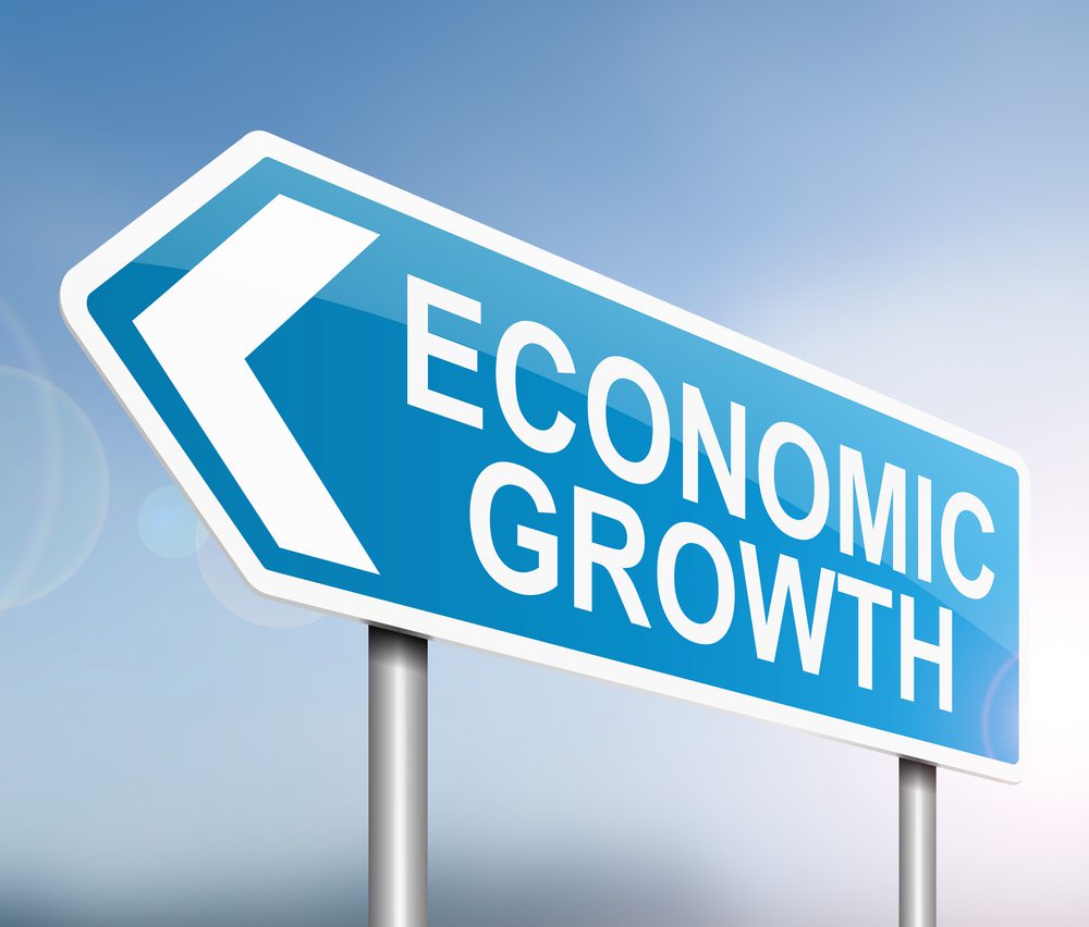 Trump's National Debt Strategy Is Failing 1 Trump's national debt strategy was based on 6% economic growth