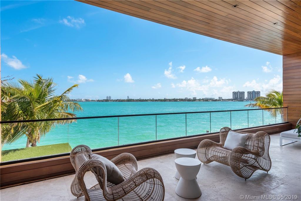 Credit 9 Americor Funding CEO Buys $17 Million Waterfront Mansion in Florida 2 Credit 9 Americor Mansion