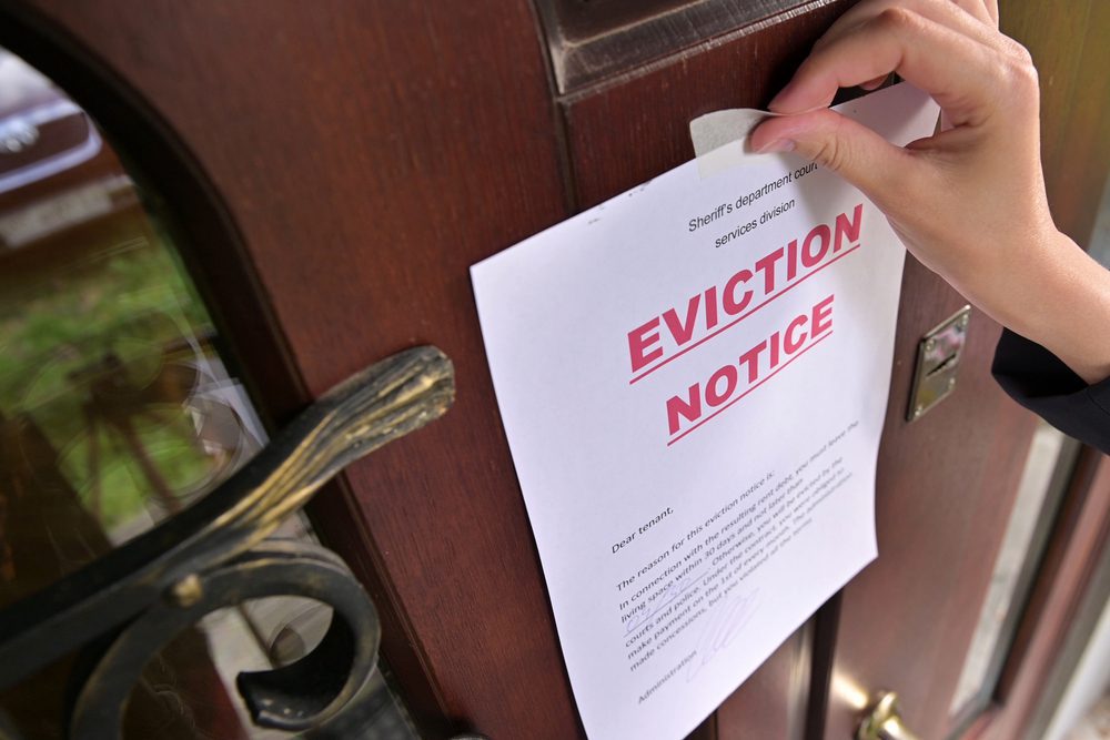 The Eviction Crisis: How it's Impacting Consumers' Finances and Access to Debt Products 3