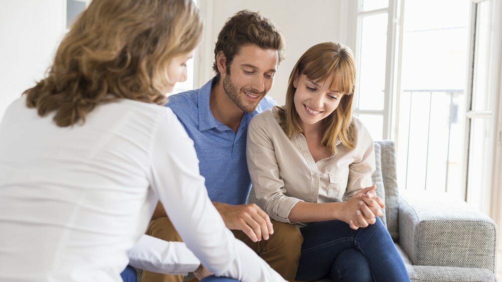 Is It Possible to Acquire Real Estate in Thailand Online? 1 Is It Possible to Acquire Real Estate in Thailand Online?