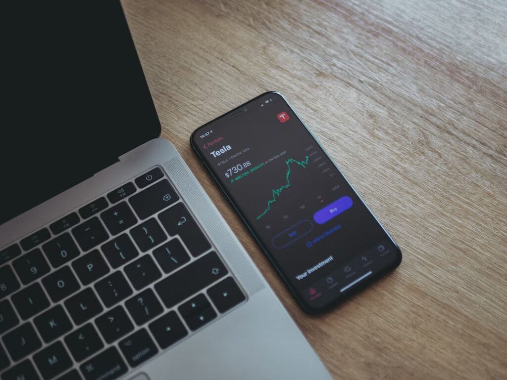 VPN and Personal Finance Management: Strengthening Privacy and Data Protection 1